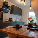 Apartment Schlossberg Residences - Design City-apartment Im Herzen Der Weinstrasse Neustadt an der Weinstrasse