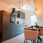 Schlossberg Residences - Design City-apartment Im Herzen Der Weinstrasse Apartment Neustadt an der Weinstrasse