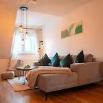 Schlossberg Residences - Design City-apartment Im Herzen Der Weinstrasse Neustadt an der Weinstrasse