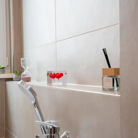 Schlossberg Residences - Design City-apartment Im Herzen Der Weinstrasse Apartment
