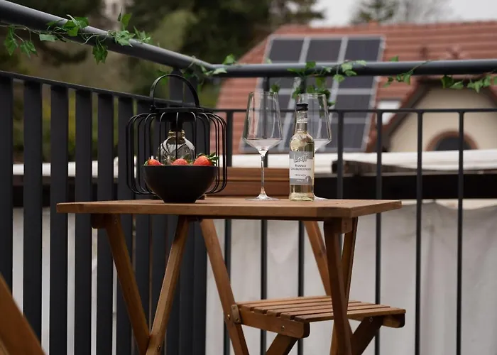 Apartamento Schlossberg Residences - Design City-apartment Im Herzen Der Weinstrasse Neustadt an der Weinstraße